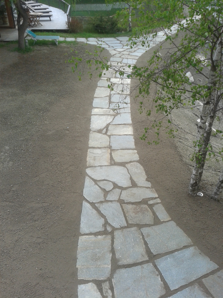 vialino pietra luserna